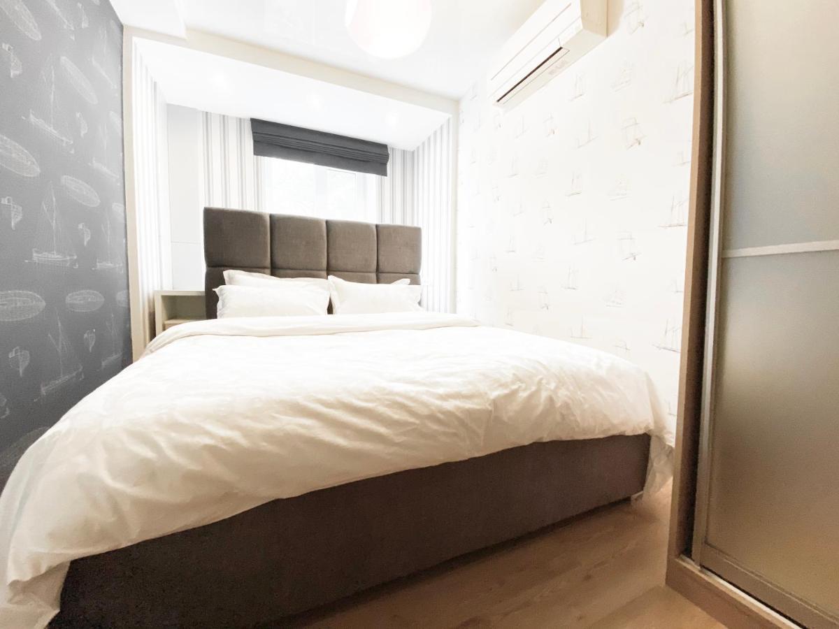 2-Bedroom Apartment Most City Area, Ekaterynoslav Square Dniepropietrowsk Zewnętrze zdjęcie